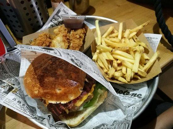 T-Burger Station Appia